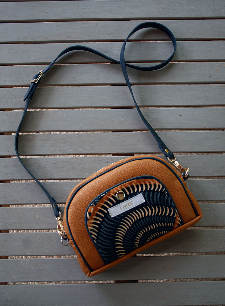 12 mini et maxi sacs assortis